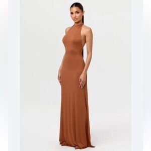 🤎 Naked Wardrobe Brown Sugar Highneck Halter Backless Maxi Dress Small Camel